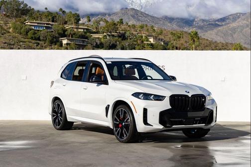2024 BMW X5 M60i