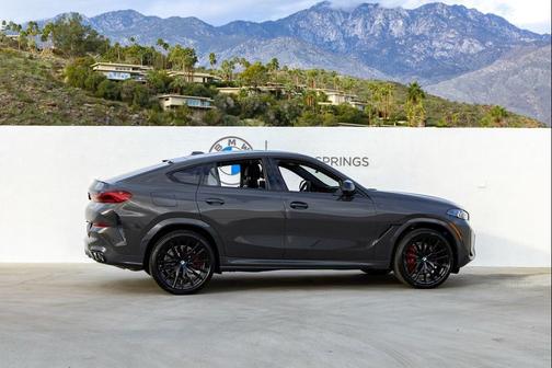 2026 BMW X6 M60i