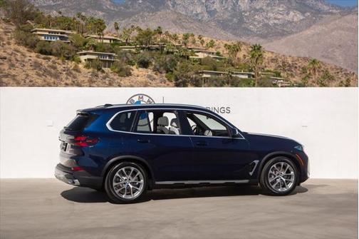 2026 BMW X5 PHEV xDrive50e