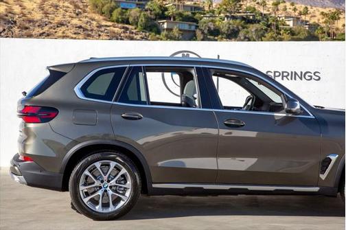 2025 BMW X5 PHEV xDrive50e