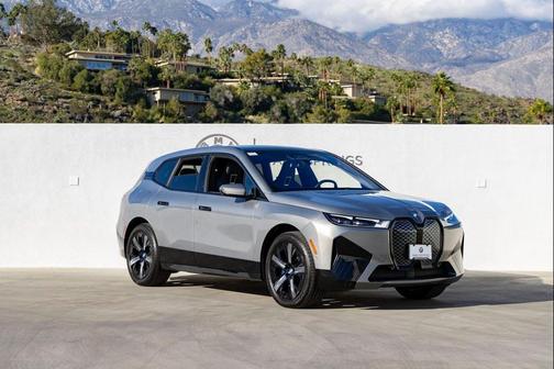 2023 BMW iX xDrive50