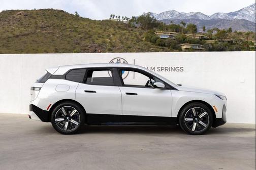 2023 BMW iX xDrive50