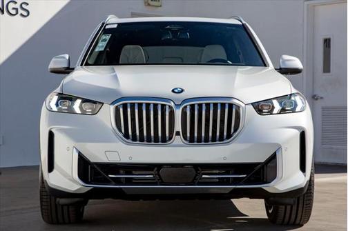 2025 BMW X5 xDrive40i