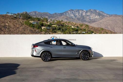 2025 BMW X6 M Base