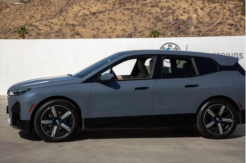 2022 BMW iX xDrive50