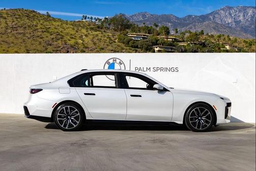 2023 BMW i7 xDrive60