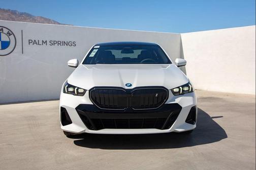 2026 BMW i5 eDrive40