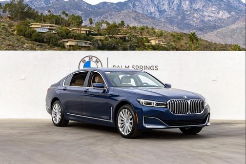 2022 BMW 740 i