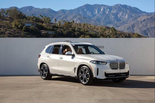 Mineral White Metallic 2026 BMW X5 PHEV xDrive50e