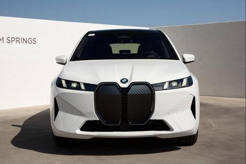 2026 BMW iX xDrive45