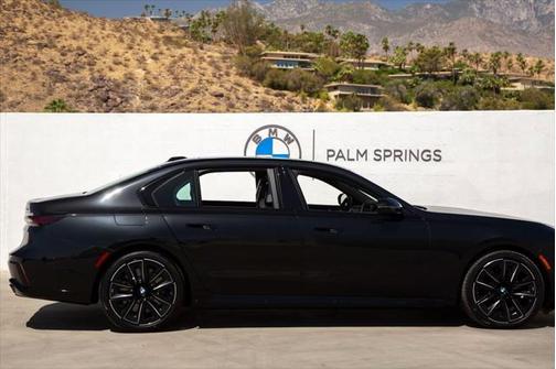 2025 BMW 760 i xDrive