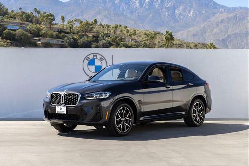 2025 BMW X4 xDrive30i