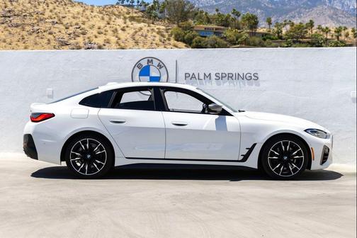 Alpine White 2024 BMW M440 i