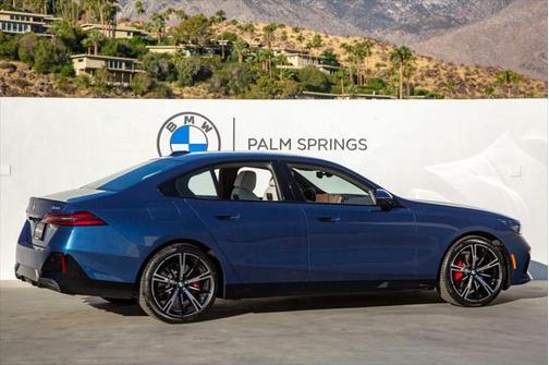 2025 BMW 530 i