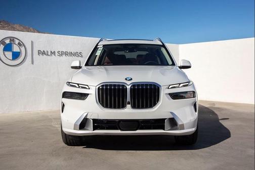 2026 BMW X7 xDrive40i