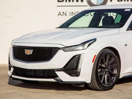 Photo 3 of 29 of 2020 Cadillac CT5 Sport RWD