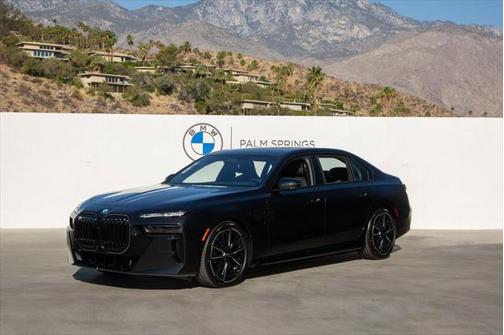 2025 BMW 750e i xDrive