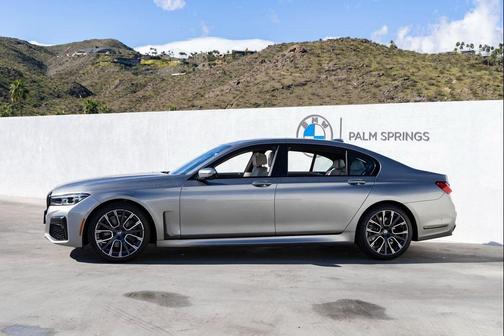 2021 BMW 740 740i