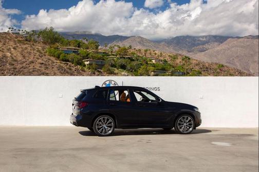 2023 BMW X3 M40i