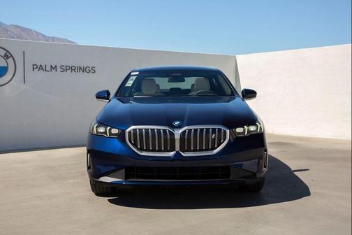 2026 BMW i5 eDrive40
