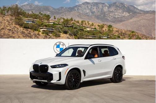 2026 BMW X5 M60i