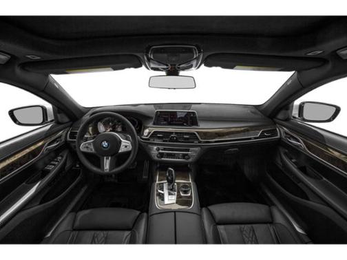 Black Sapphire Metallic 2020 BMW 750 i xDrive
