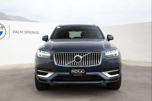 2022 Volvo XC90 Recharge Plug-In Hybrid T8 Inscription 7 Passenger