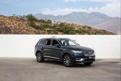 2022 Volvo XC90 Recharge Plug-In Hybrid T8 Inscription 7 Passenger