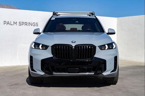 Brooklyn Grey Metallic 2024 BMW X5 xDrive40i