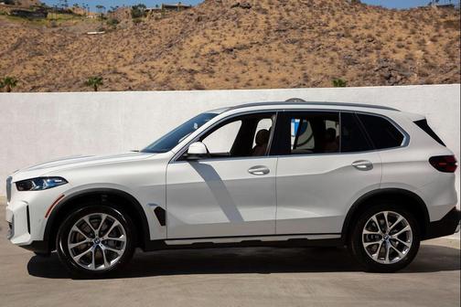 2026 BMW X5 sDrive40i