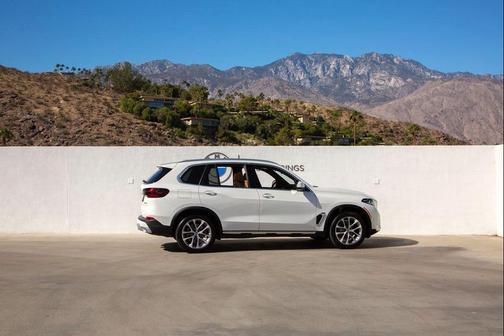 2026 BMW X5 sDrive40i