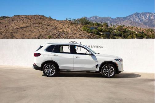 2026 BMW X5 sDrive40i