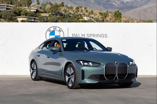 Cape York Green Metallic 2026 BMW i4 Gran Coupe eDrive40