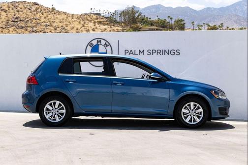 Silk Blue Metallic 2016 Volkswagen Golf TSI S 4-Door
