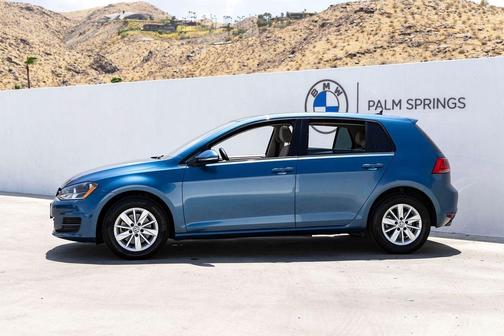 Silk Blue Metallic 2016 Volkswagen Golf TSI S 4-Door