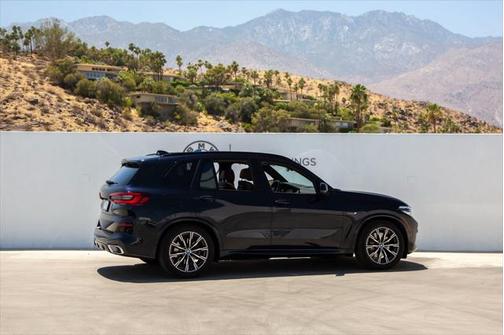 2023 BMW X5 PHEV xDrive45e