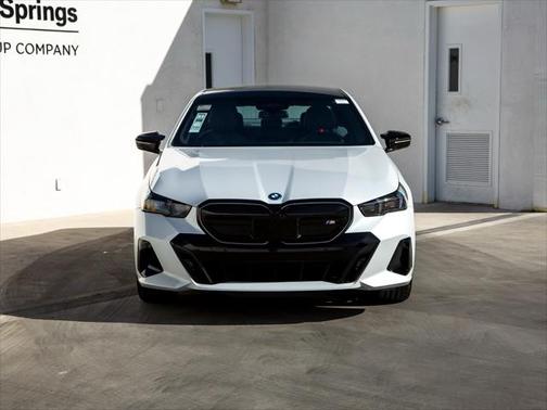 2024 BMW i5 M60