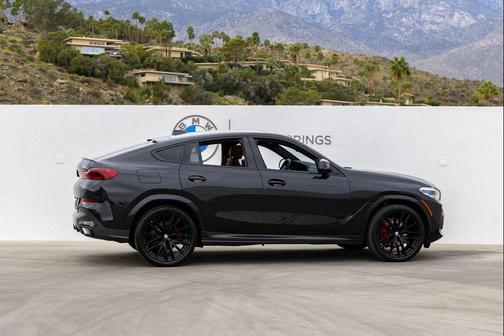 2023 BMW X6 xDrive40i