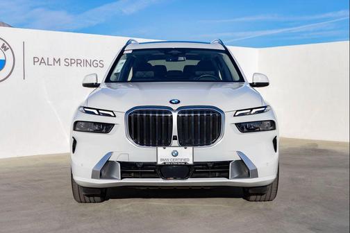 Alpine White 2023 BMW X7 xDrive40i