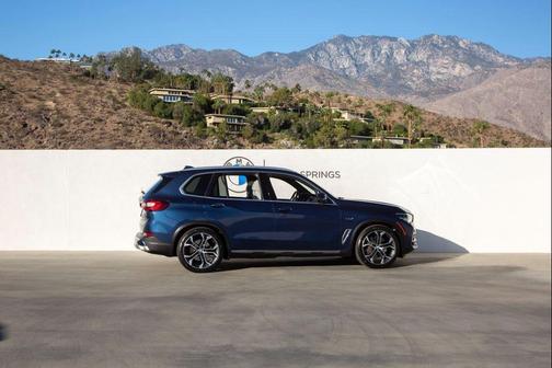 2023 BMW X5 PHEV xDrive45e