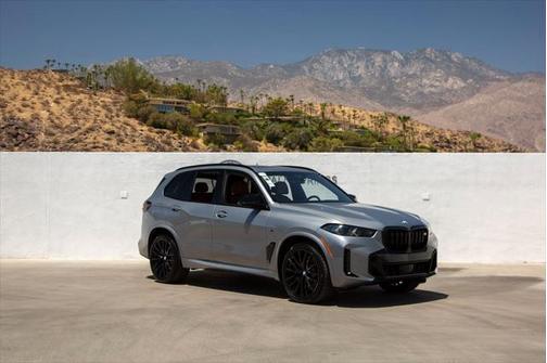 2026 BMW X5 M60i