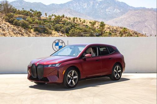 2026 BMW iX xDrive45