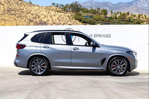 Skyscraper Grey Metallic 2026 BMW X5 PHEV xDrive50e