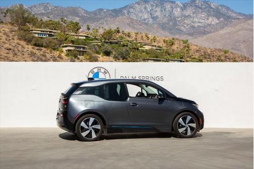 2017 BMW i3 94 Ah w/Range Extender