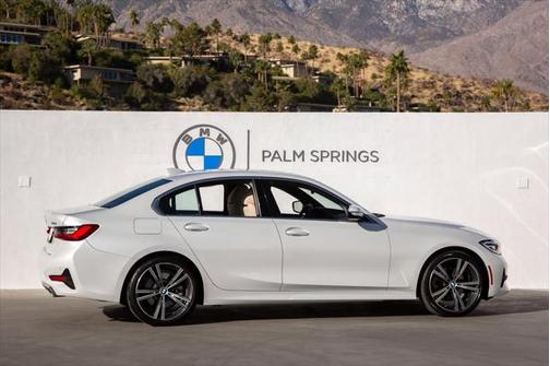 2021 BMW 330 330i
