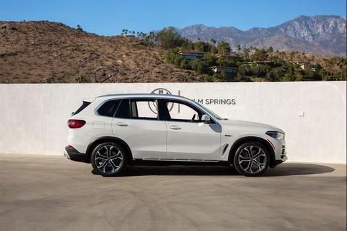 2023 BMW X5 PHEV xDrive45e