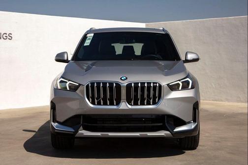 Space Silver Metallic 2025 BMW X1 xDrive28i