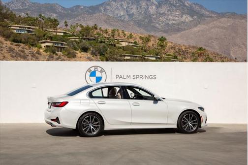 2022 BMW 330 330i