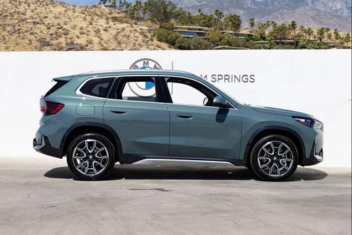 Cape York Green Metallic 2026 BMW X1 xDrive28i