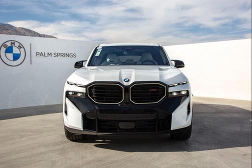 2026 BMW XM Label